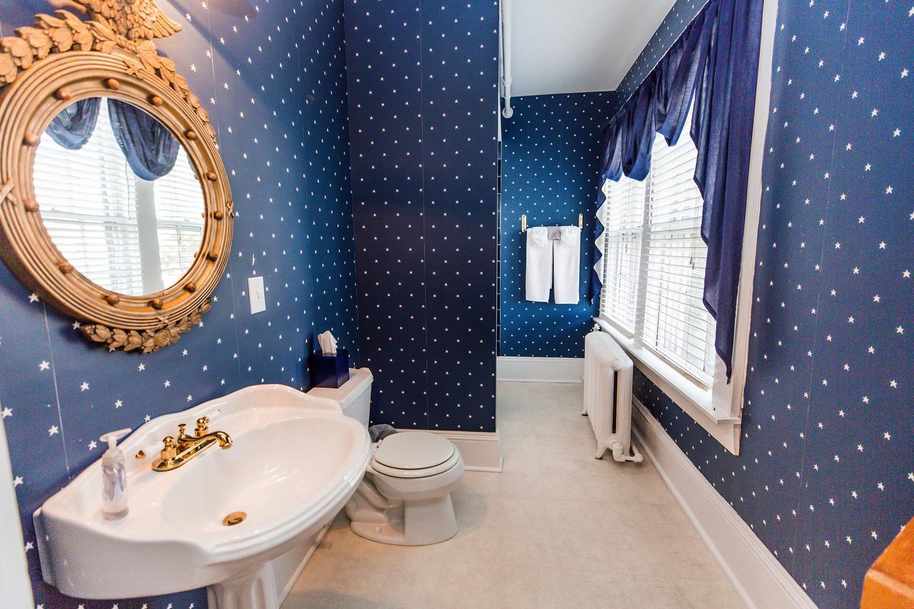 The Henderson Bed & Breakfast Hendersonville Bagian luar foto